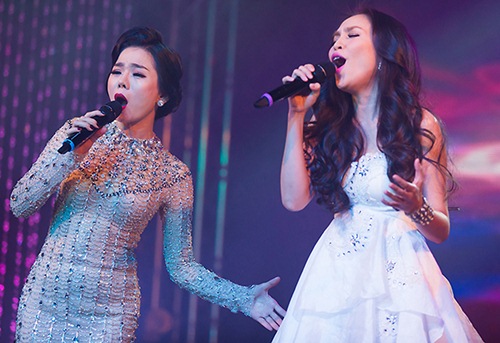 Lệ Quyên thay 6 váy trong một đêm diễn - 2